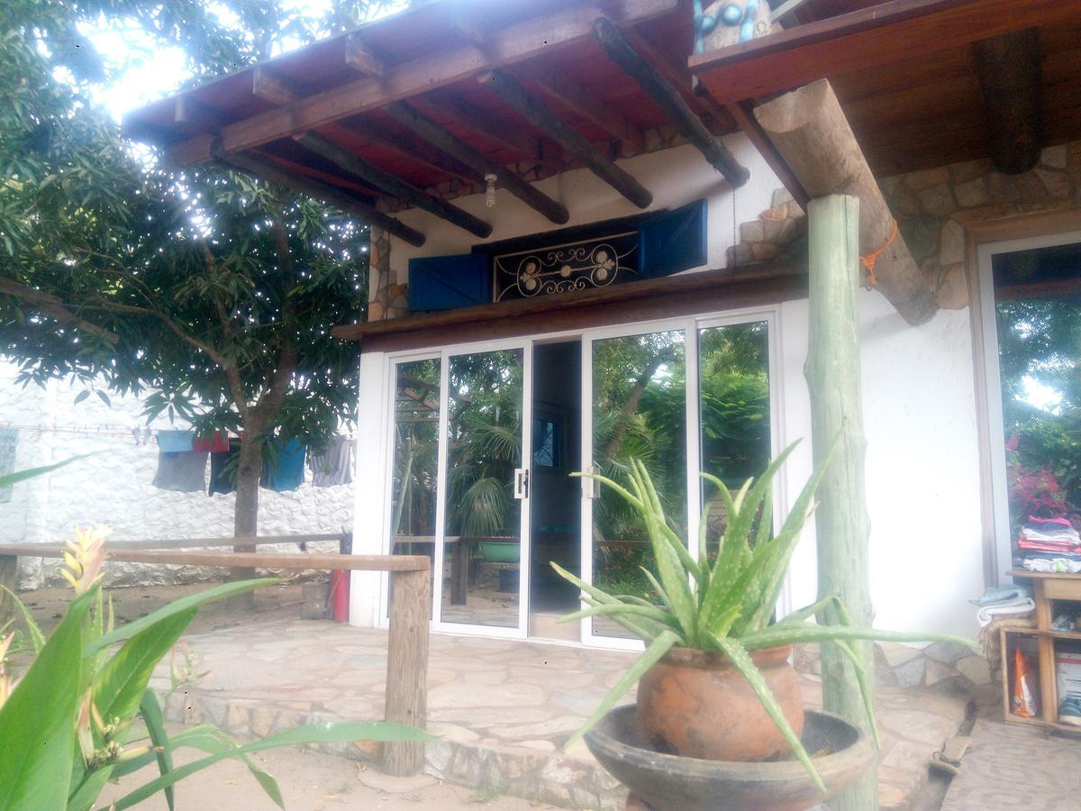 Kokrobite Garden 外观 照片
